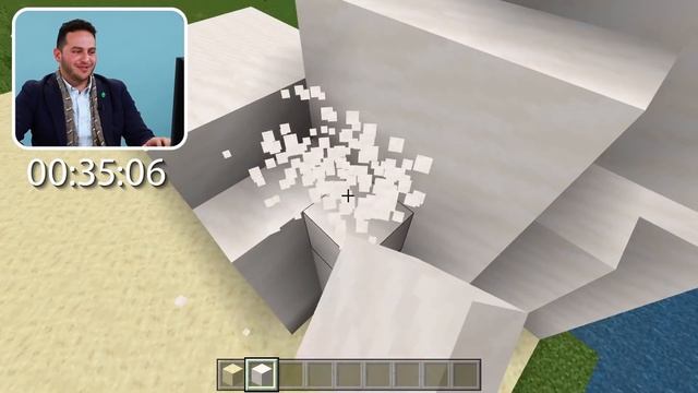 Real Architect Plays Minecraft For The First Time смотреть онлайн