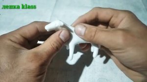 Корова из пластилина?