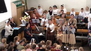 Мы встречаем праздник жатвы вновь и вновь