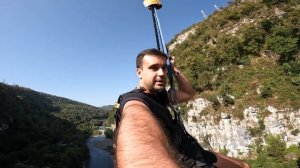 Прыжок в Сочи Скайпарк. Банджи 207. Bungy jump 207 metres Sochi.