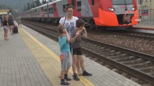 Туапсе. Все на отдых. Жд вокзал. Ласточка Краснодар Адлер.