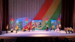 Танец Весёлый Обормот, ТанцКласс, выступление 22 октября 2018 в СДДТ, Ставрополь