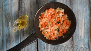 Гречка с тушенкой в кастрюле