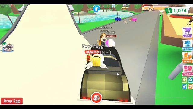 ADOPT ME !\ИГРАЕМ В РОБЛОКС АДОПТ МИ|ОТКРЫВАЕМ ЛЕГЕНДАРНОЕ КОРОЛЕВСКОЕ ЯЙЦО! смотреть онлайн