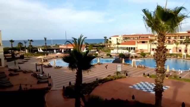 Vue piscine Be Live Collection Saidia смотреть онлайн