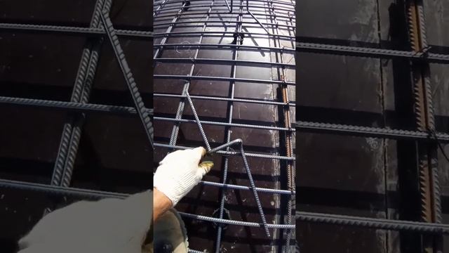 Расстановка и вязка "лягушек" на плите перекрытия, с шагом 80 на 80 см смотреть онлайн