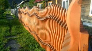 Самые красивые Деревянные  ЗАБОРЫ окружающие частные Дома