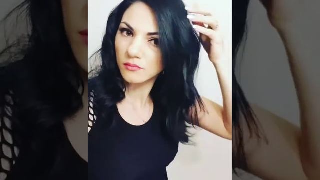 Шикарный лак для волос! смотреть онлайн