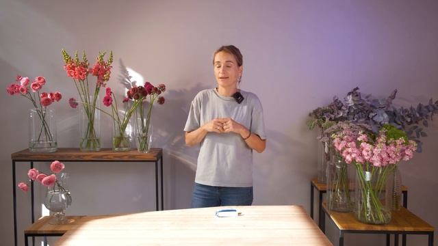 5 букетов из 1 состава №23/2023 | Мастер-класс от Ольги Шаровой смотреть онлайн