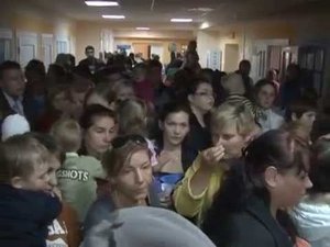 Дракой закончилась сегодня попытка некоторых родителей сдать анализы в детской больнице в Ухте