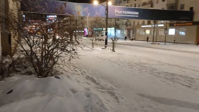 Движение по проспекту Ленина открыто. Ремонт дороги идёт дальше. 11.11.2022. Якутск. смотреть онлайн