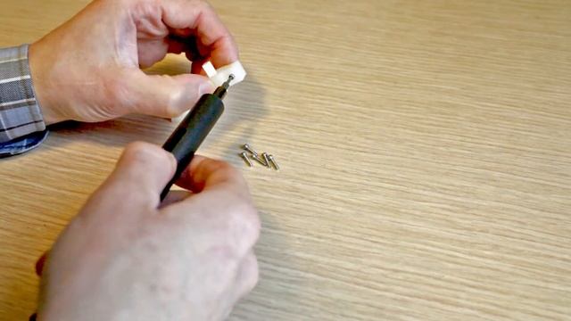 Крепление сцинтиллятора малого объема