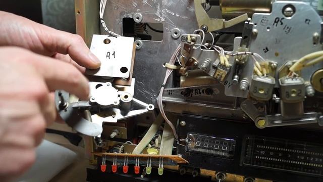 Олимп МПК-005 С-1. Часть 2: замена конденсаторов, смазка, первые неисправности смотреть онлайн