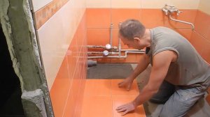 Укладка плитки напол в ванной комнате ч.3