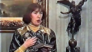 "Берег южного моря" (запись 2001 г.). Поёт Людмила Титова, аккомпанирует Дьяченко Марина Петровна.