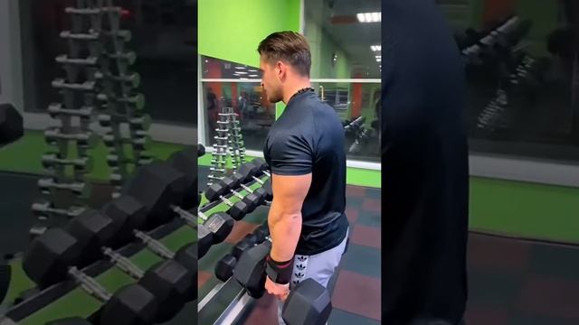 Тренировка спины с гантелями. Back workout with dumbbell