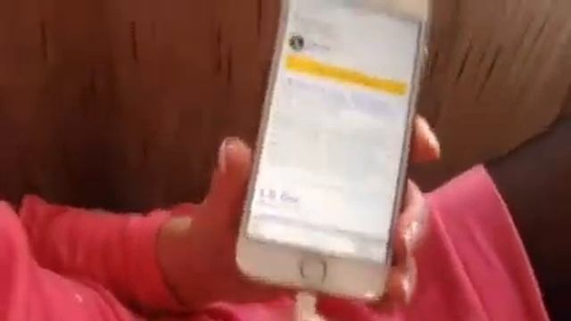 Поддельные наушники с разъёмом молния смотреть онлайн