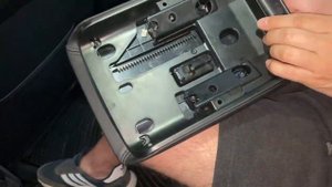 Как разобрать крышку подлокотника Passat NMS.mp4