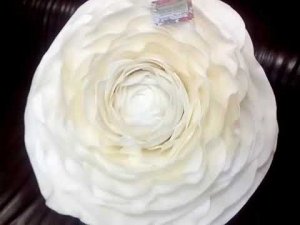 Ранункулус из изолона
