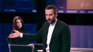 Скандал в семье Марии Шукшиной: в студии "На самом деле" - девушка ее сына Макара