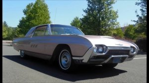 1963 Ford Thunderbird