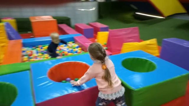 Мы в Джоки Джой на Якорной 5а смотреть онлайн