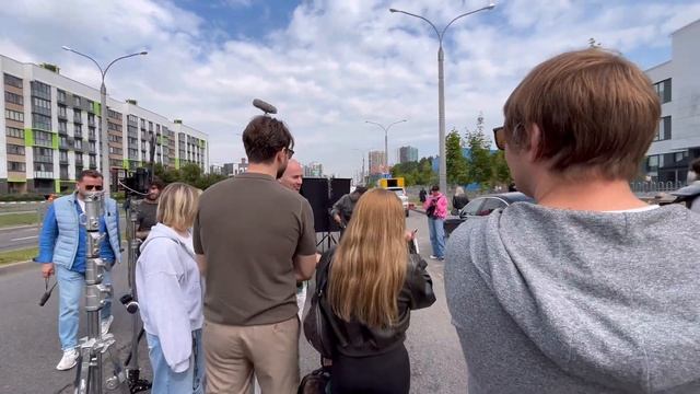 Новый VLOG СНИМАЮСЬ В КИНО! Мой пёсик актер? смотреть онлайн