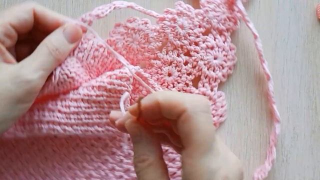 СУМОЧКА ДЛЯ ДЕВОЧКИ. НА СПИЦАХ И КРЮЧКОМ. СБОРКА смотреть онлайн