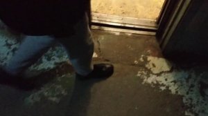 Как застрять в лифте специально