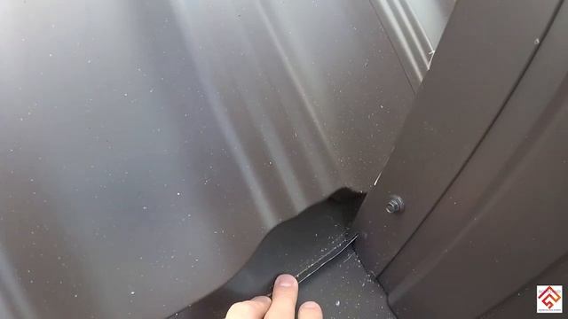 Как выровнять плоскости кровли? Замена ондулина на металлочерепицу. смотреть онлайн