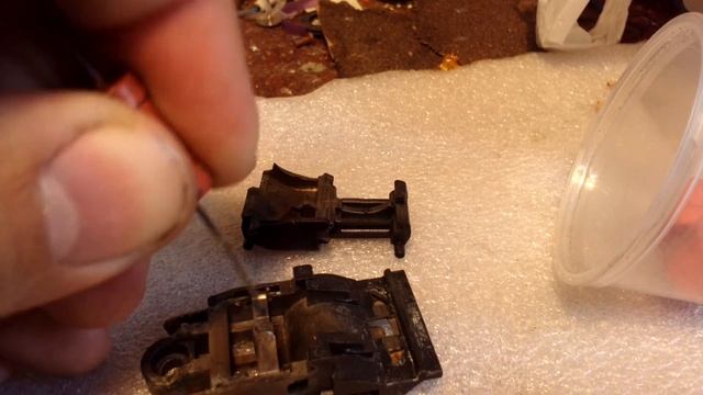 Кнопка вышибной выключатель биметаллическая пластина для чайника KSD588-A смотреть онлайн