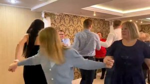 Юбилей в красном цвете. Ведущий Виктор Баринов.