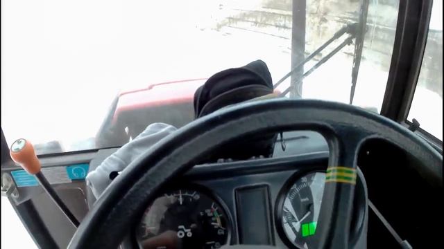 Работа на МТЗ 921.3 и ремонт левой бортовой переднего моста МТЗ 82 смотреть онлайн