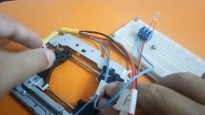 Easy way to Identify The Wires old CD-ROM Stepper motor