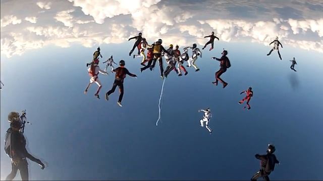 Прыжки с парашютом. Национальный Рекорд России 2012 (freefly) смотреть онлайн