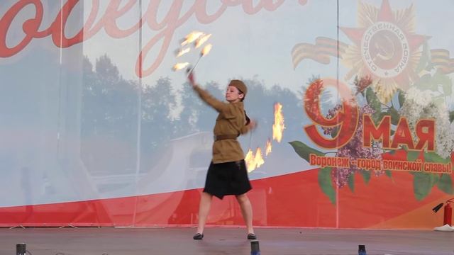 В Воронеже прошло грандиозное файер-шоу «Огни Победы» (КП-Воронеж))
