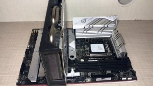 Наконец то купил себе видеокарту RX580 4gb SAPPHIRE Nitro+