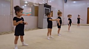 Художественная гимнастика малыши