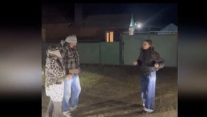 ВАЛЯ КАРНАВАЛ КУПИЛА МАШИНУ / ВАЛЯ КАРНАВАЛ ПОДАРИЛА РОДИТЕЛЯМ МАШИНУ