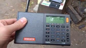 Сравнения радиоприёмников -XHDATA D-808 против Panasonic  RF-D10 волна 94.0 FM.