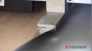 Forsthoff P2: аппарат для сварки внахлест технических тканей горячим воздухом.