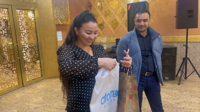 VLOG: Игра Тайный Санта на корпоративе #влог #елка #праздник смотреть онлайн