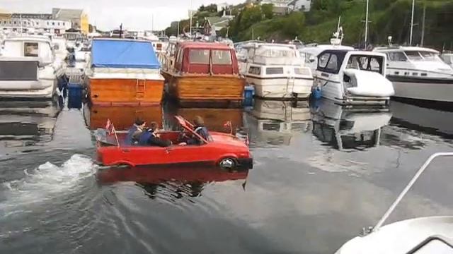 Subaru Justy at sea смотреть онлайн