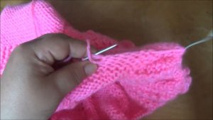 Вяжем спицами - розовая накидка для девочки. Часть 2