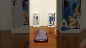 Samsung galaxy A20 incoming call in WhatsApp Messenger and real incoming call