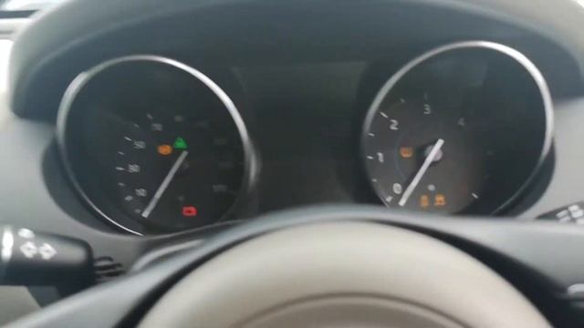 2017 JAGUAR XE 2.0 PRESTIGE 4d 178BHP OY17NSN смотреть онлайн