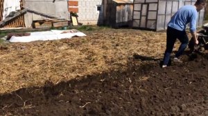 Вспашка плугом на мотоблоке Каскад