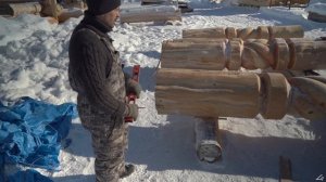 Канадская рубка сруба #17 . Установка столбов в срубе.