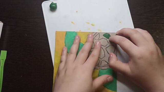 Пластилиновая картина. Черепаха