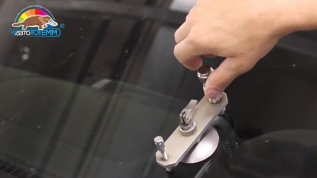Скол от камня на лобовом стекле? Ремонт сколов стекла в "АвтоТОТЕММ" в день обращения